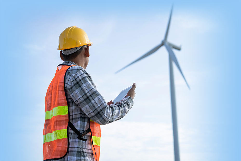 Van Oord engineer working with app